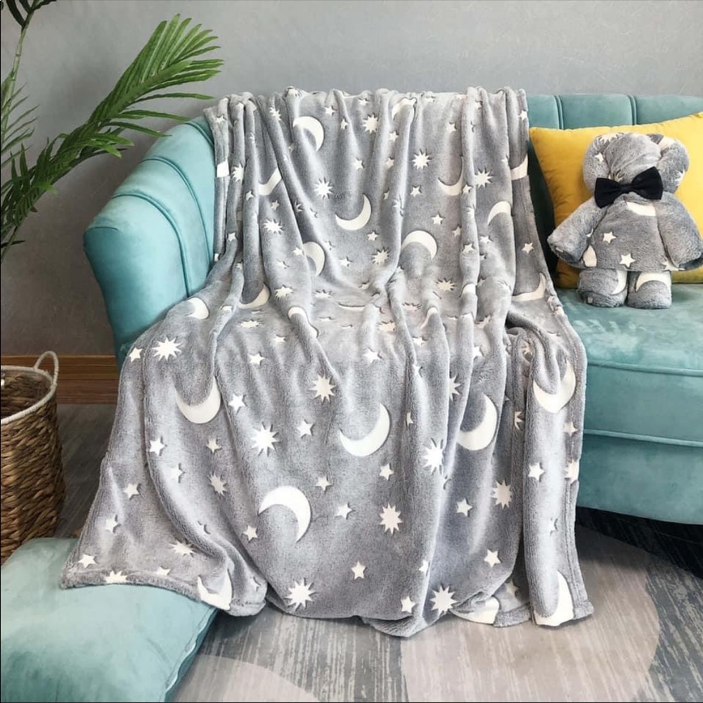 Glow in the dark blanket